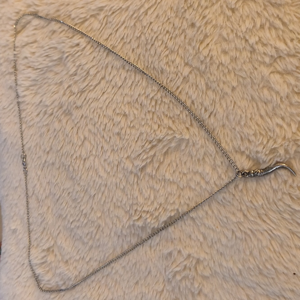 Vintage Horn Pendent Necklace